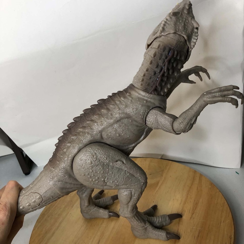 Mattel Jurassic World Indominus Rex Toy 21 in Camouflage N Battle Light Up 2022 - Picture 6 of 16